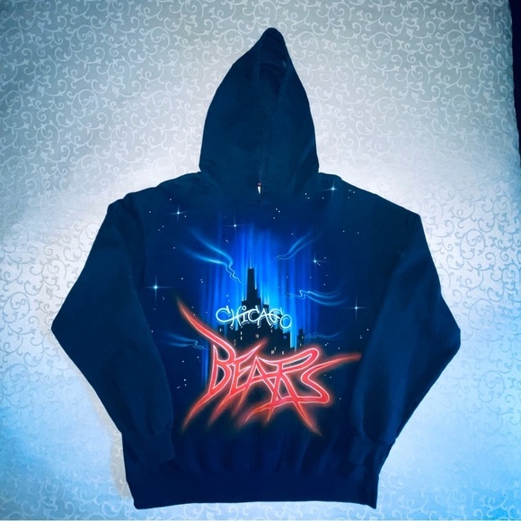 Chicago Bears Graffiti Hooded Pullover Sweatshirt - Picture 7 of 16